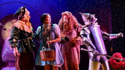 Suffolk County News Review – “Oz” Lands Standing Ovation